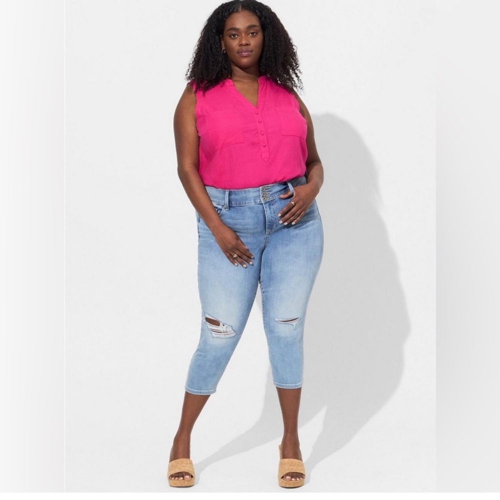 NWT TORRID Harper Linen Pullover Tank -
Pink Peacock